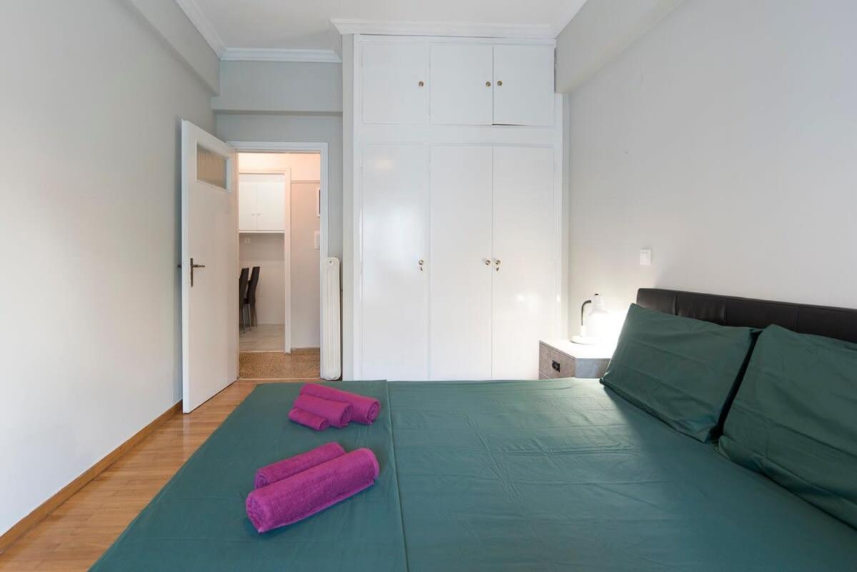 Central Apartment 3' To Metaksourgio Metro Station 雅典 外观 照片