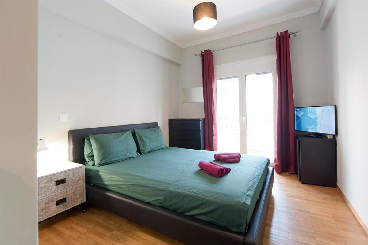 Central Apartment 3' To Metaksourgio Metro Station 雅典 外观 照片