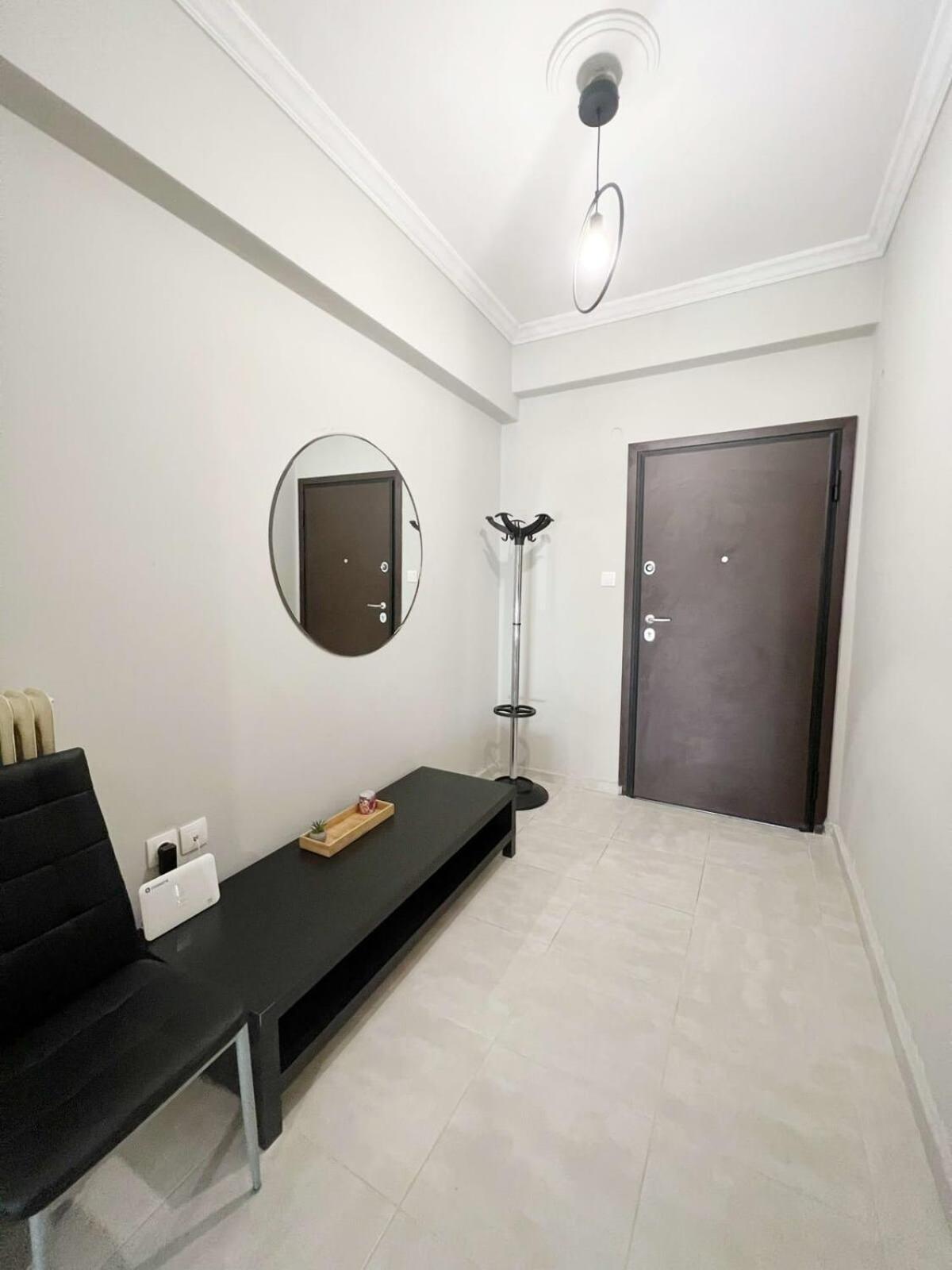 Central Apartment 3' To Metaksourgio Metro Station 雅典 外观 照片